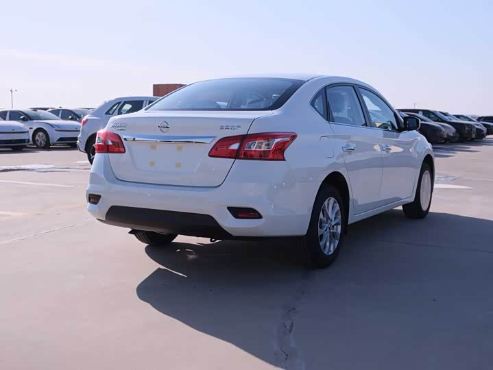 Photo 4 - Nissan Sylphy