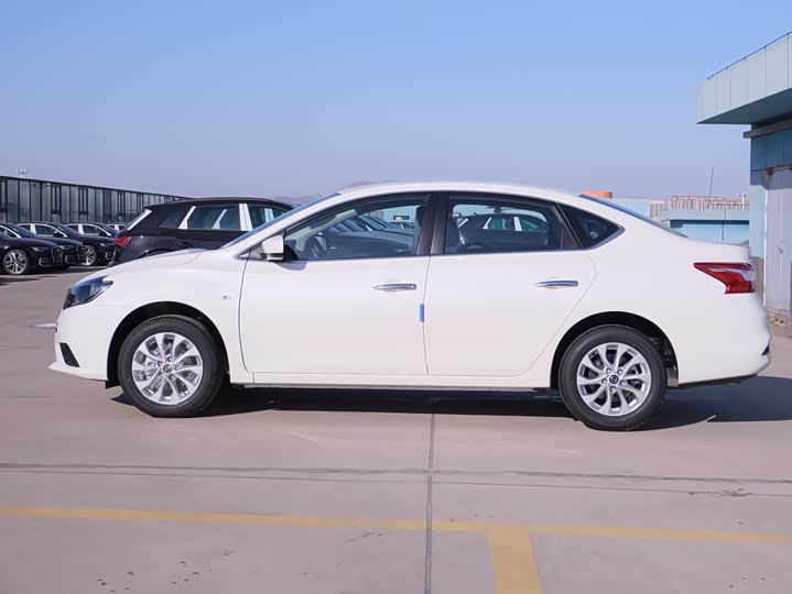 Photo 7 - Nissan Sylphy