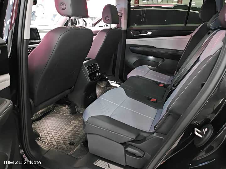 Фото 7 - Volkswagen Teramont Pro