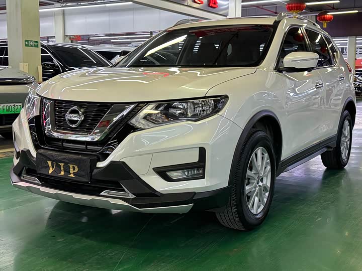 Фото 1 - Nissan X-Trail