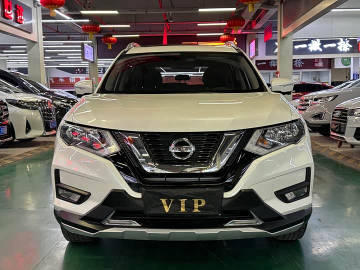 Фото 3 - Nissan X-Trail