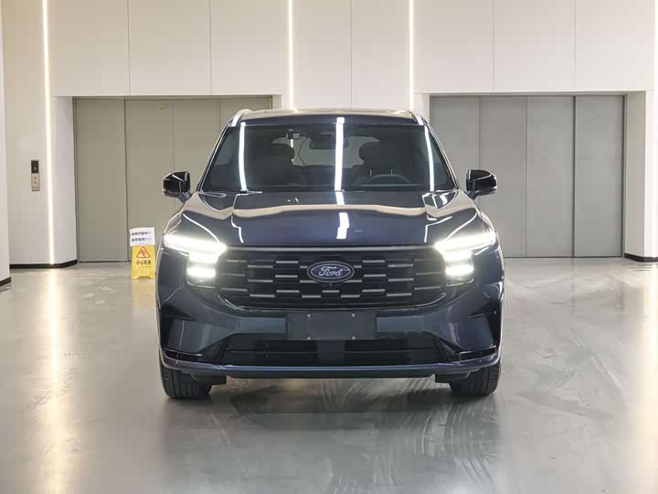 Фото 2 - Ford Edge