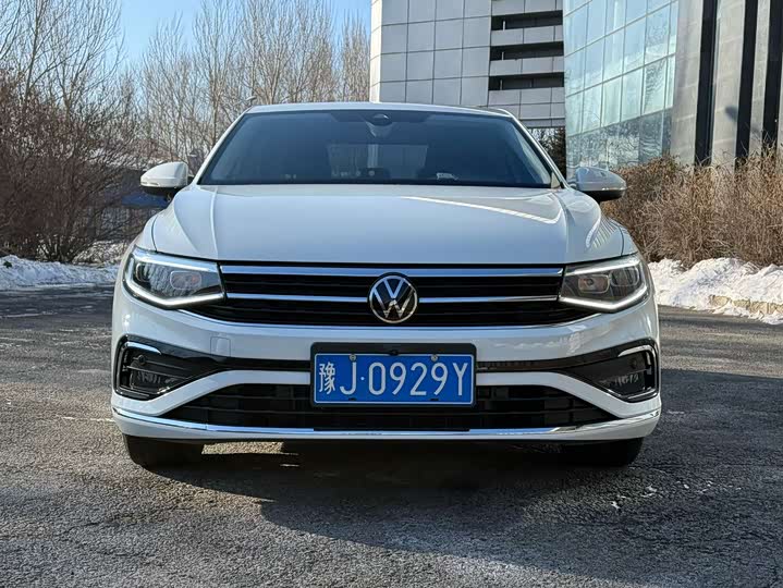 Фото 2 - Volkswagen Bora
