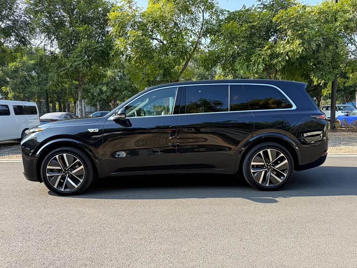 Фото 4 - LiXiang L9