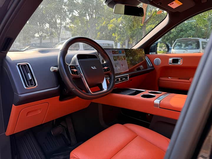 Фото 8 - LiXiang L9