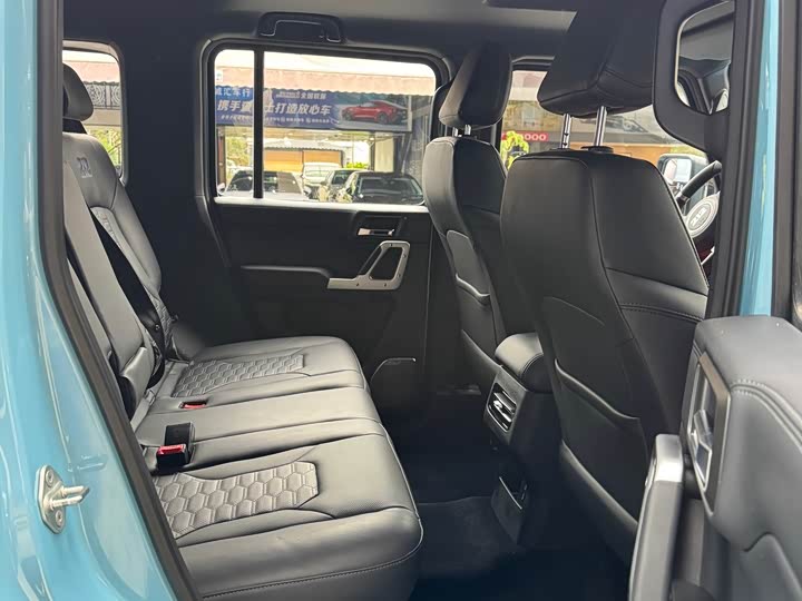 Фото 8 - BAW 212 T01