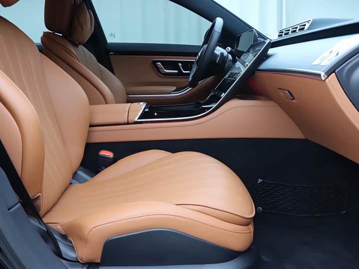 Фото 8 - Mercedes-Benz S-Class