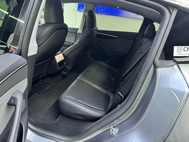 Фото 6 - Tesla Model Y