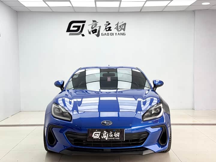 Фото 2 - Subaru BRZ