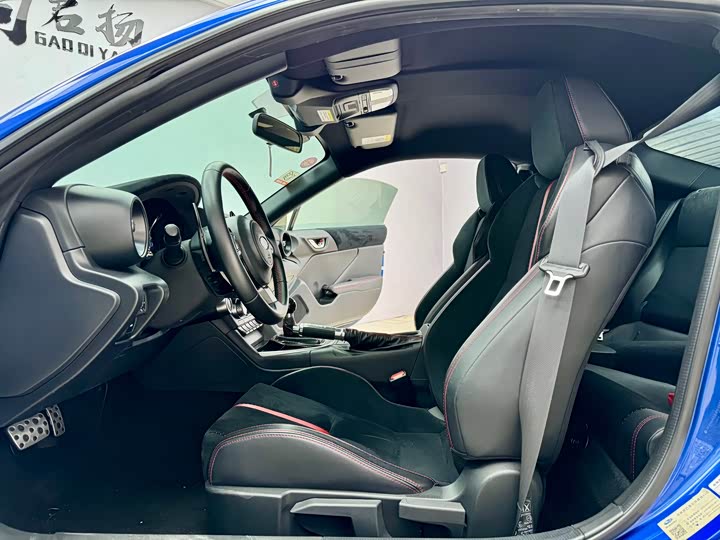 Фото 5 - Subaru BRZ