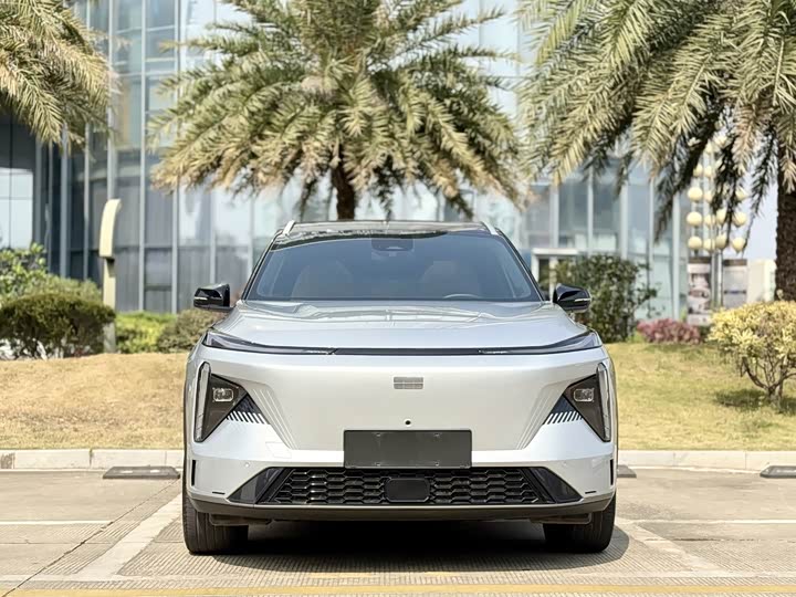 Photo 2 - Geely Galaxy L7