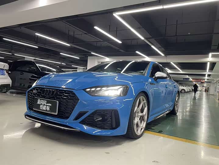 Фото 1 - Audi RS 5