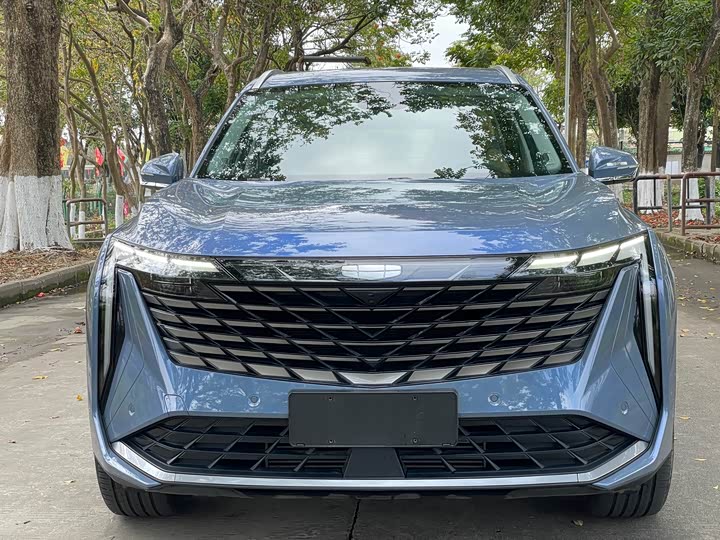 Фото 4 - Geely Atlas L