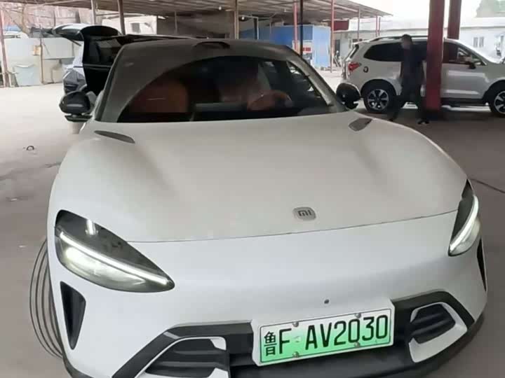 Фото 1 - Xiaomi YU7