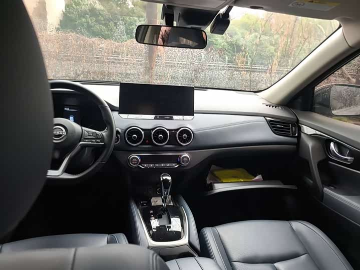 Фото 6 - Nissan X-Trail