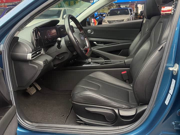 Фото 7 - Hyundai Elantra N line