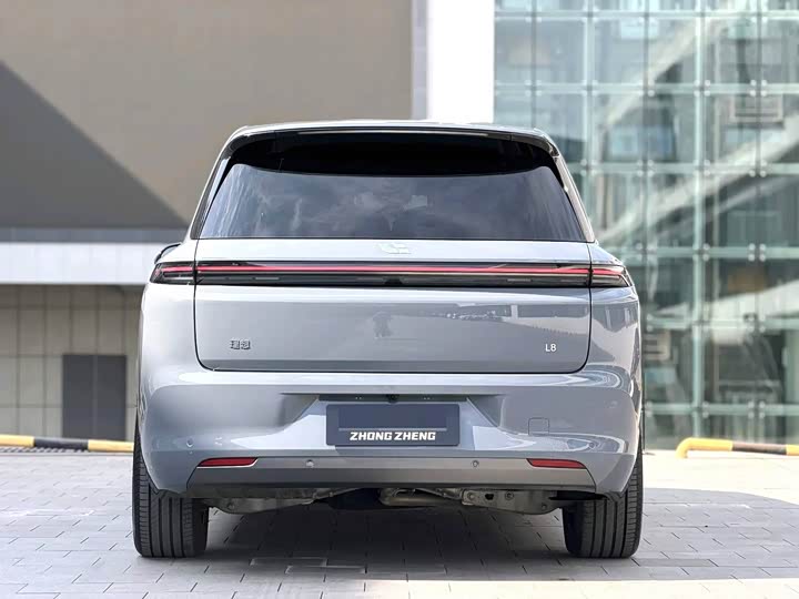 Фото 7 - LiXiang L8