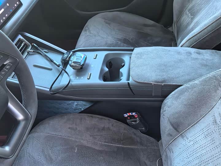 Фото 5 - BYD Qin L