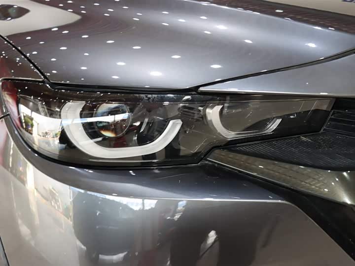 Photo 7 - Mazda CX-50