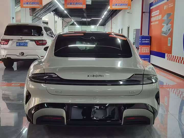 Фото 5 - Xiaomi SU7