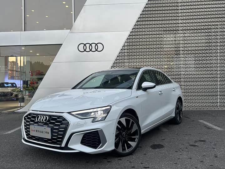 Фото 1 - Audi A3