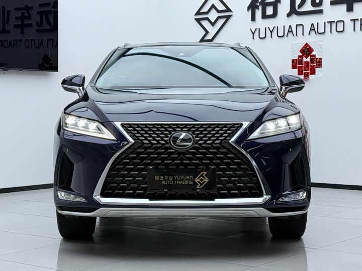 Фото 2 - Lexus RX