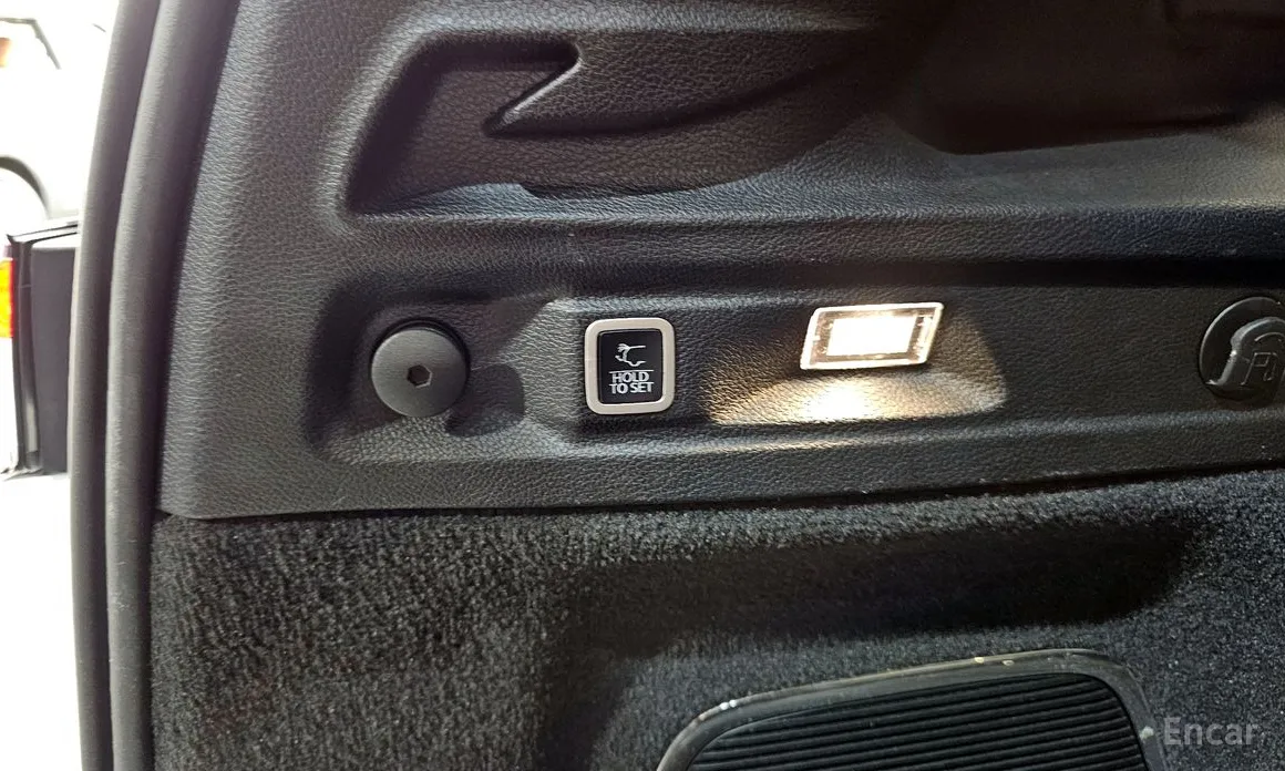 Фото 20 - Jeep Cherokee