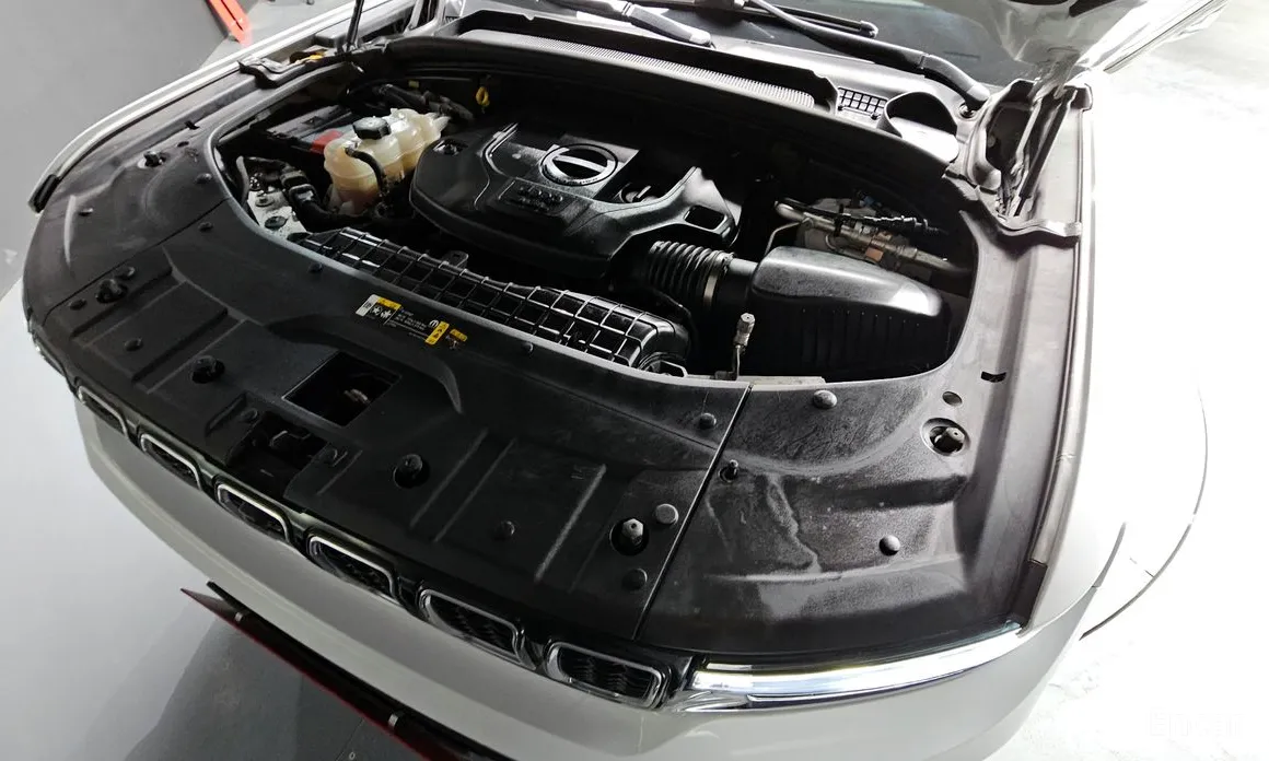 Фото 6 - Jeep Cherokee