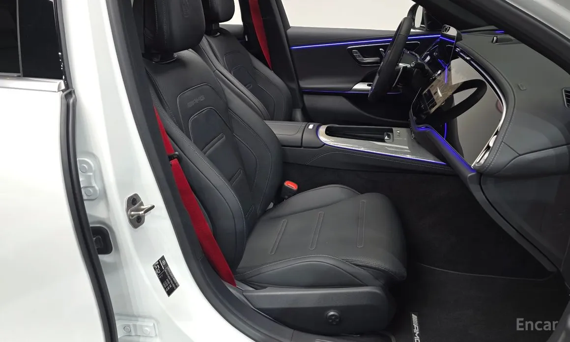 Фото 10 - Mercedes-Benz E-Class