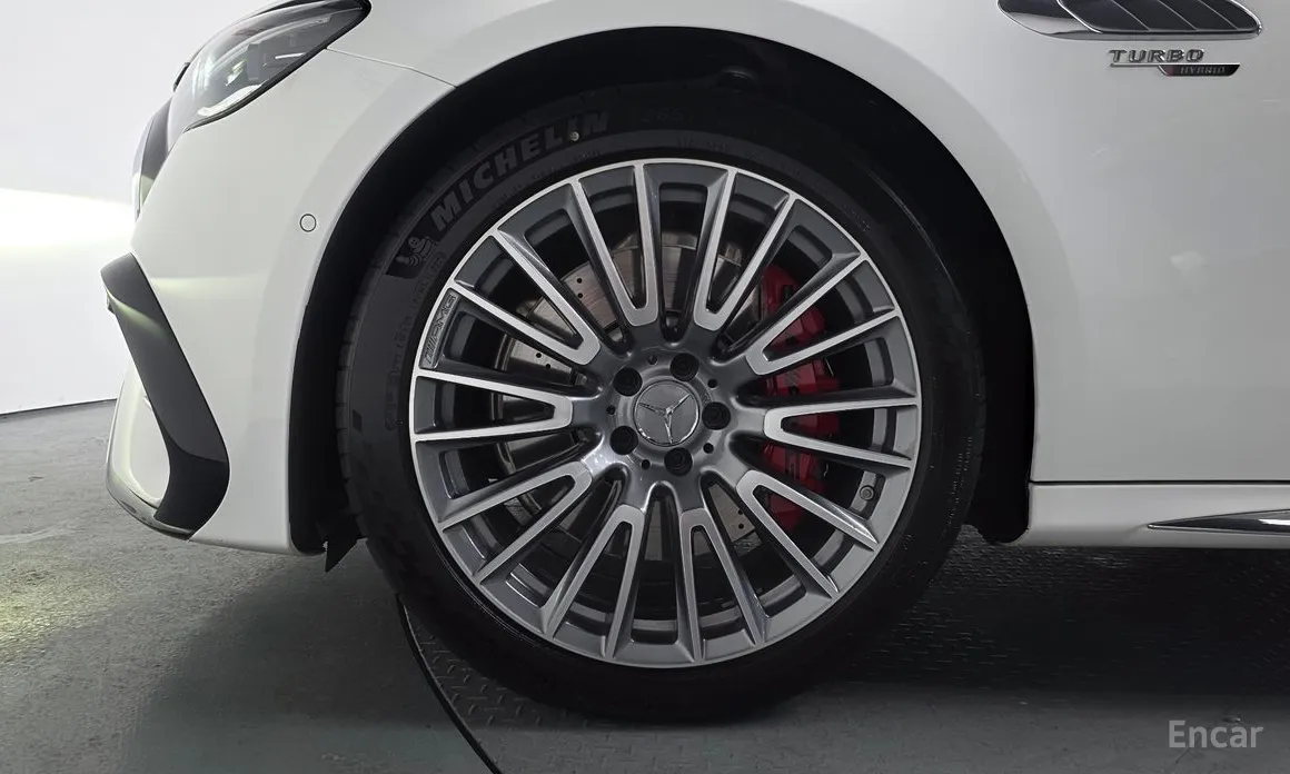 Фото 5 - Mercedes-Benz E-Class