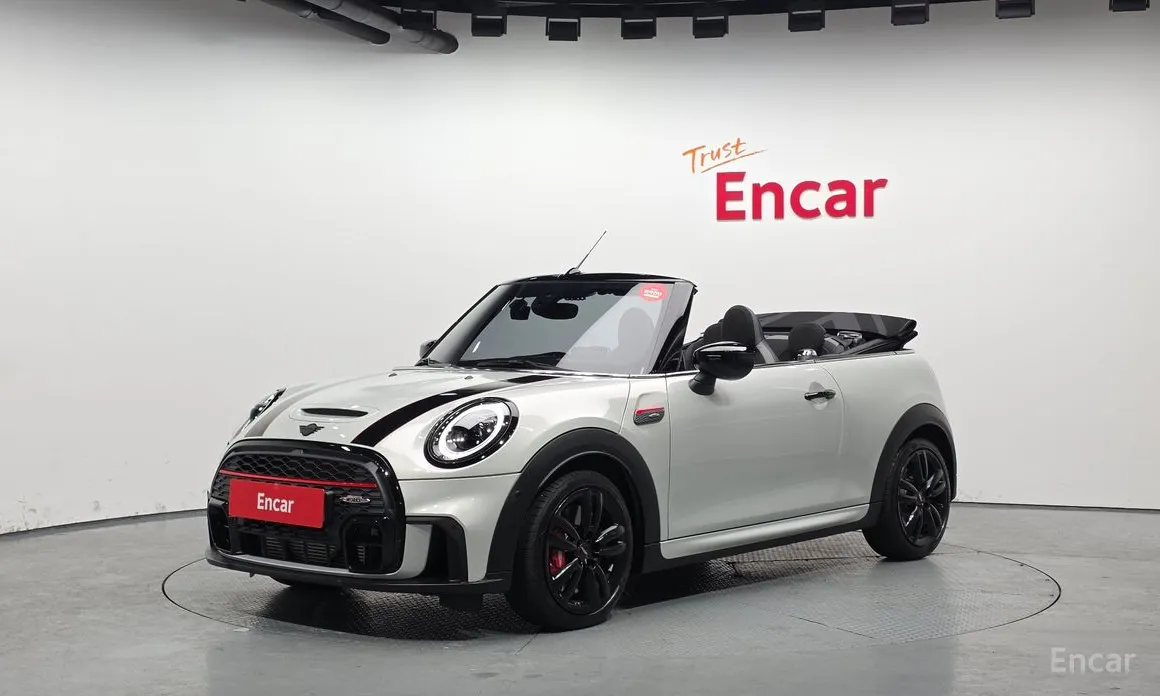 Фото 1 - Mini Cooper Convertible