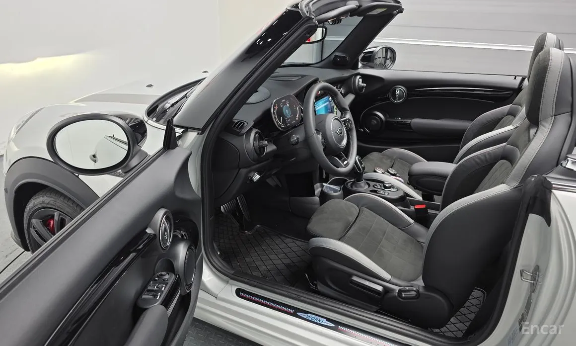 Фото 11 - Mini Cooper Convertible