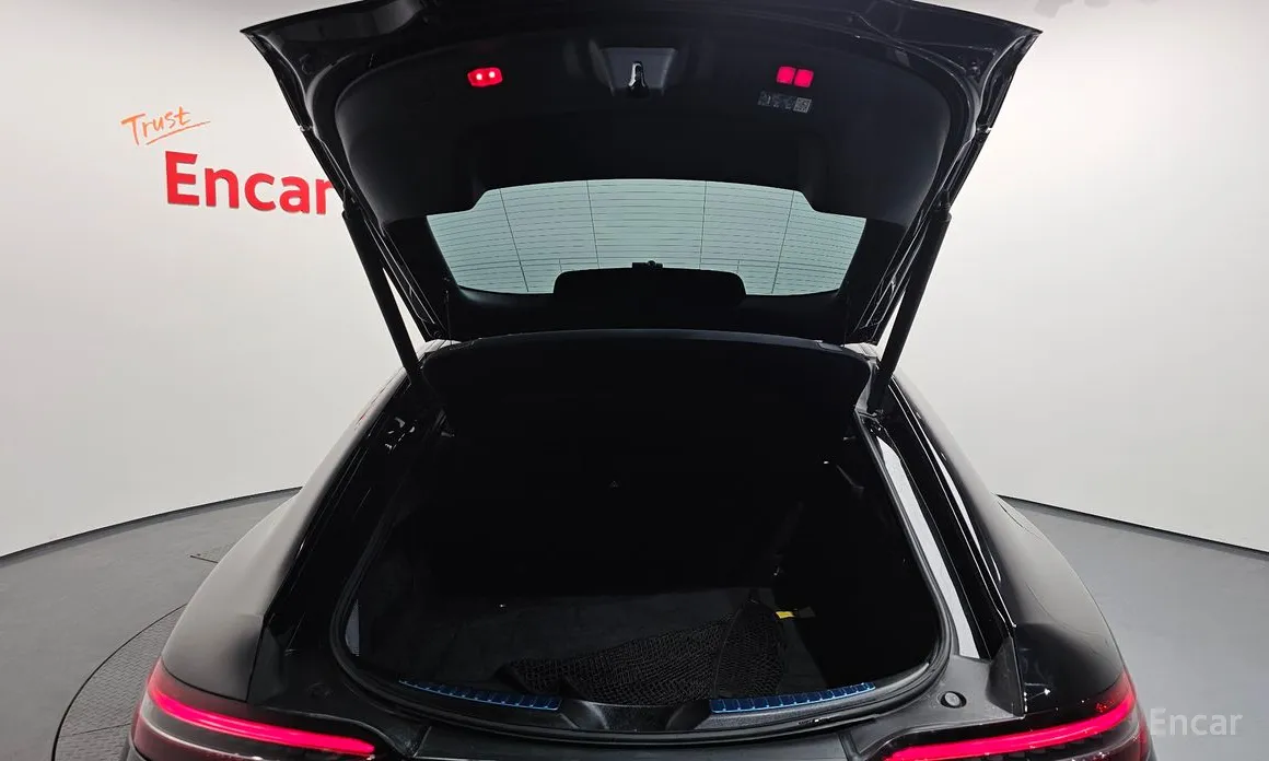 Фото 20 - Mercedes-Benz AMG GT