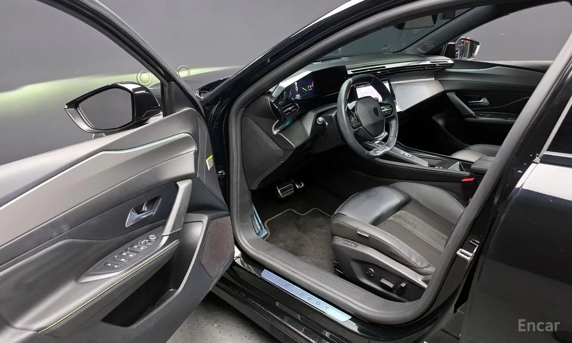 Фото 11 - Peugeot 308