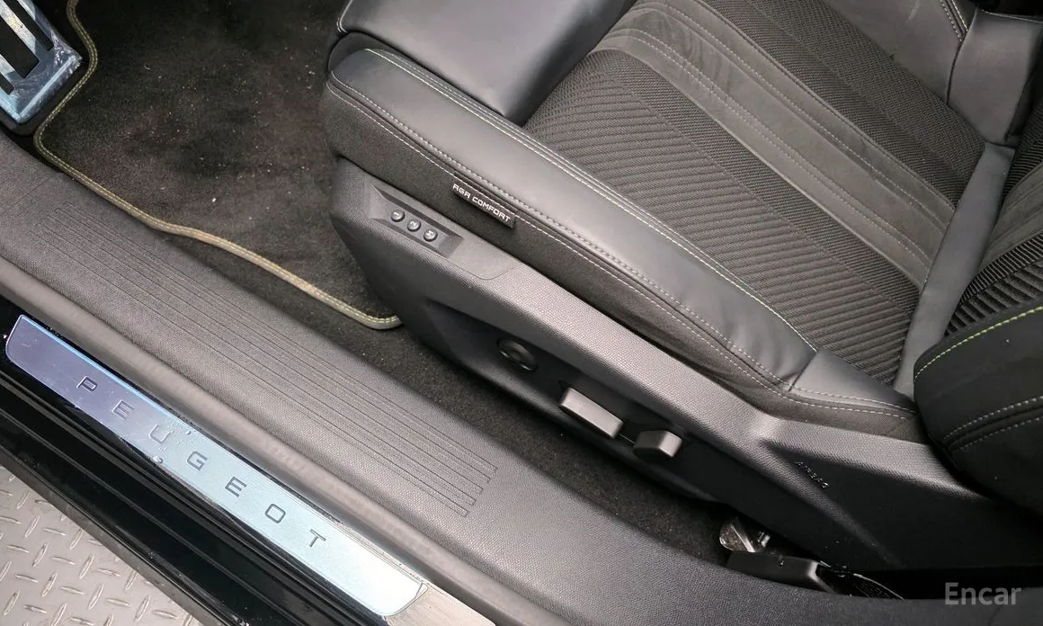 Фото 17 - Peugeot 308