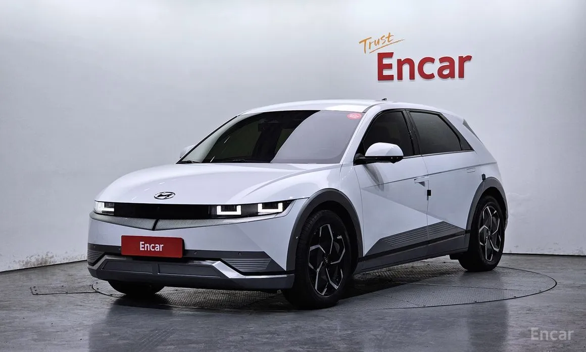 Photo 1 - Hyundai Ioniq 5