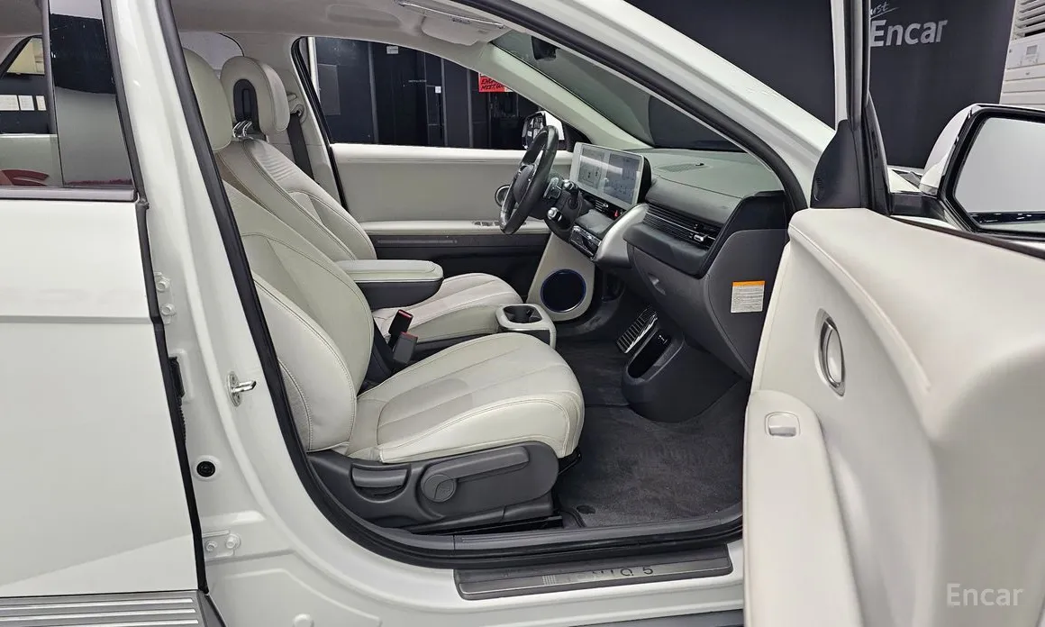 Photo 11 - Hyundai Ioniq 5