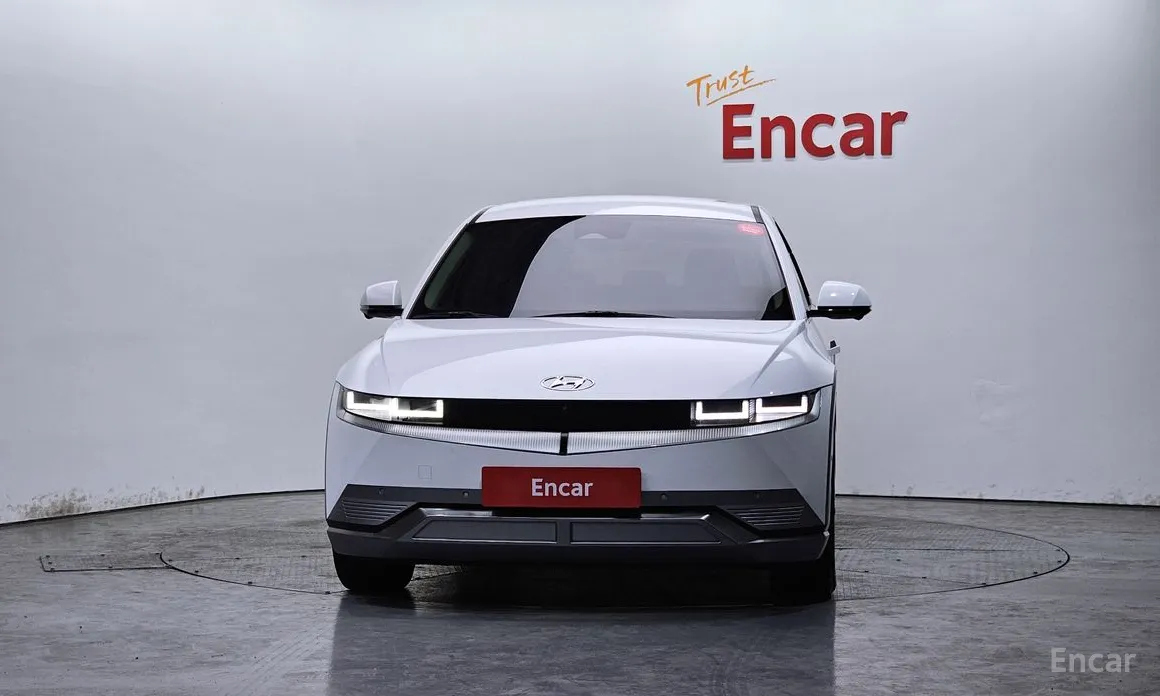 Photo 3 - Hyundai Ioniq 5