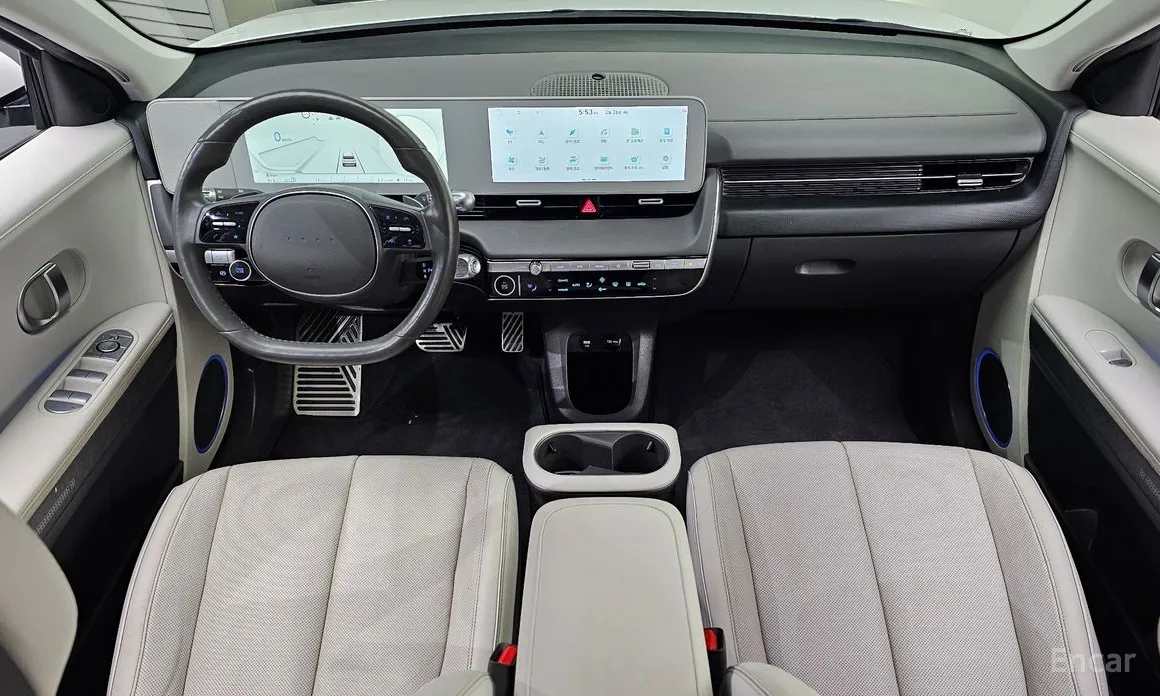 Photo 7 - Hyundai Ioniq 5