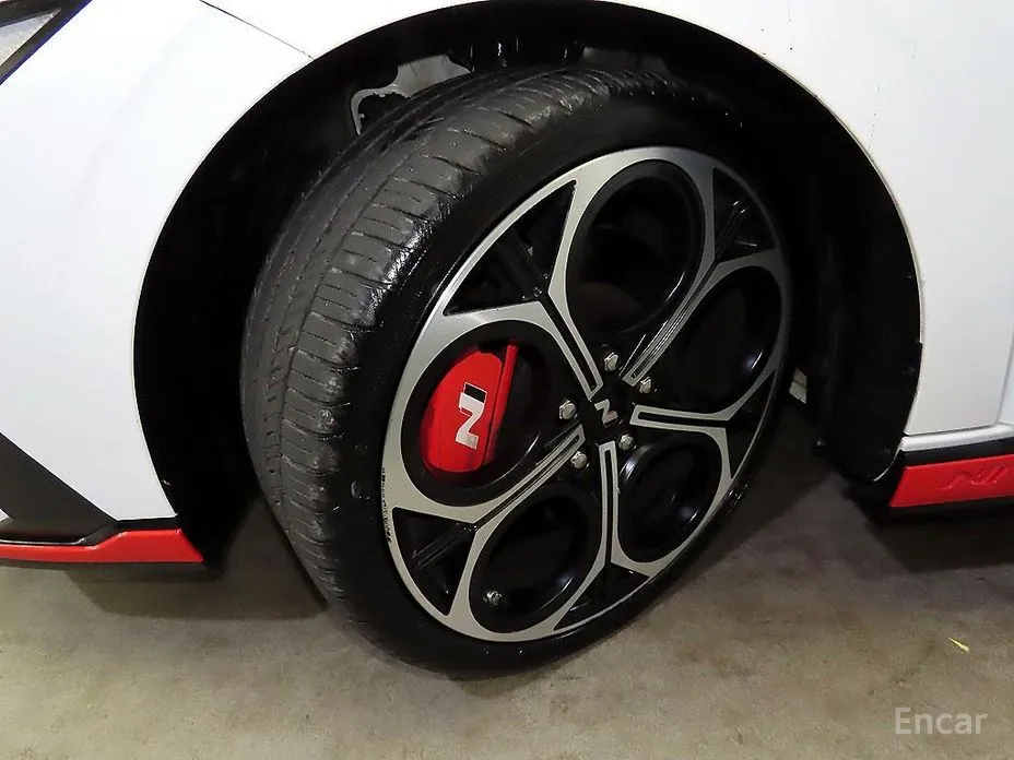 Фото 18 - Hyundai Avante