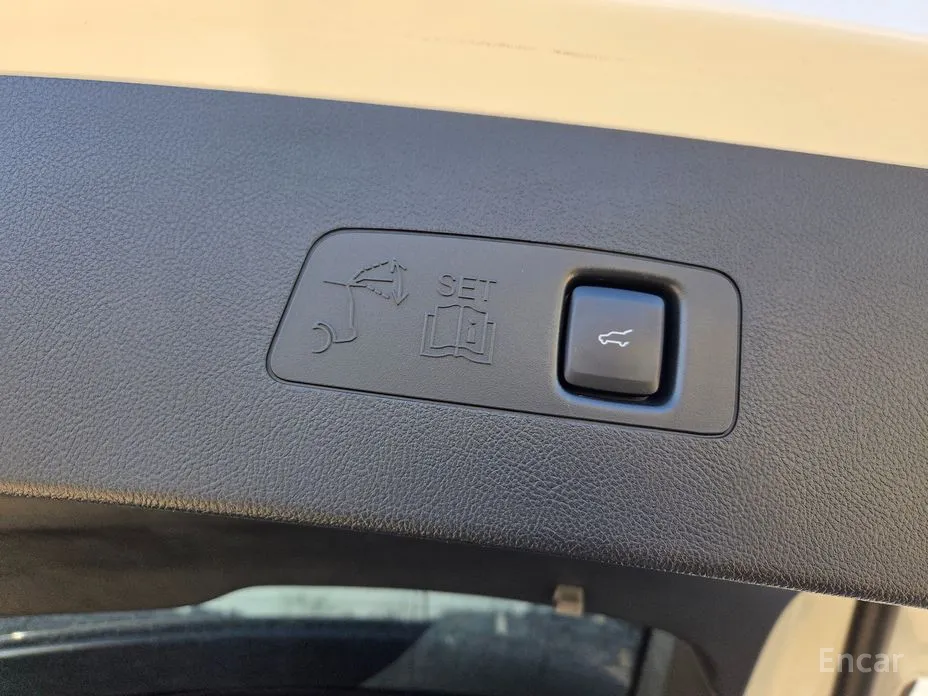 Фото 16 - Lincoln Corsair