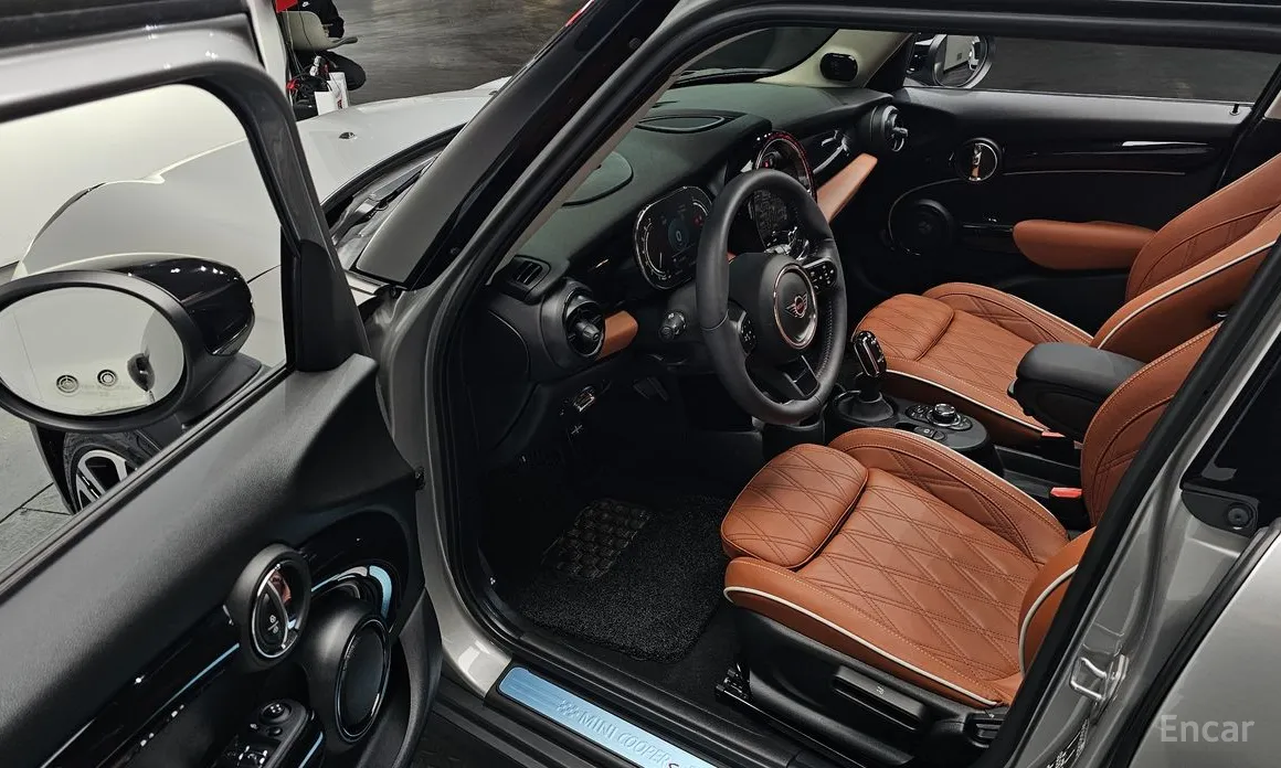 Фото 11 - Mini Cooper