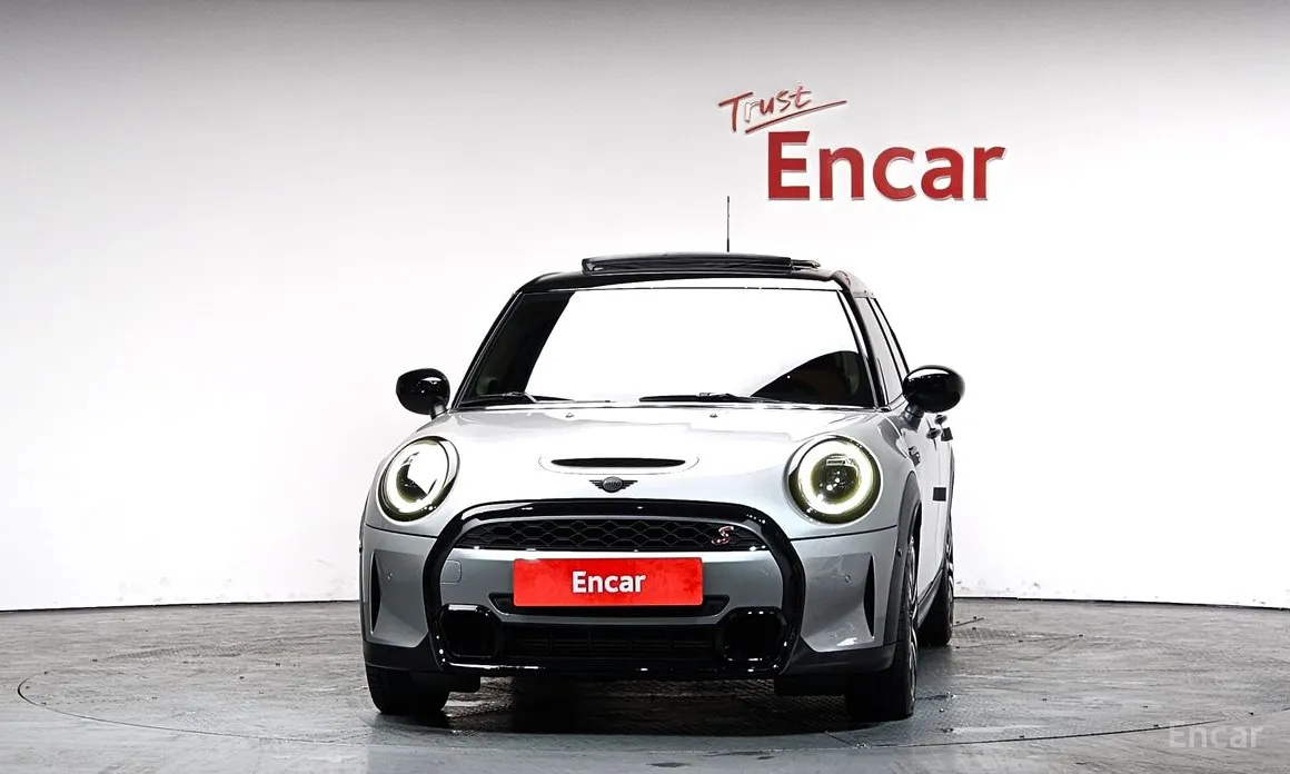 Фото 3 - Mini Cooper