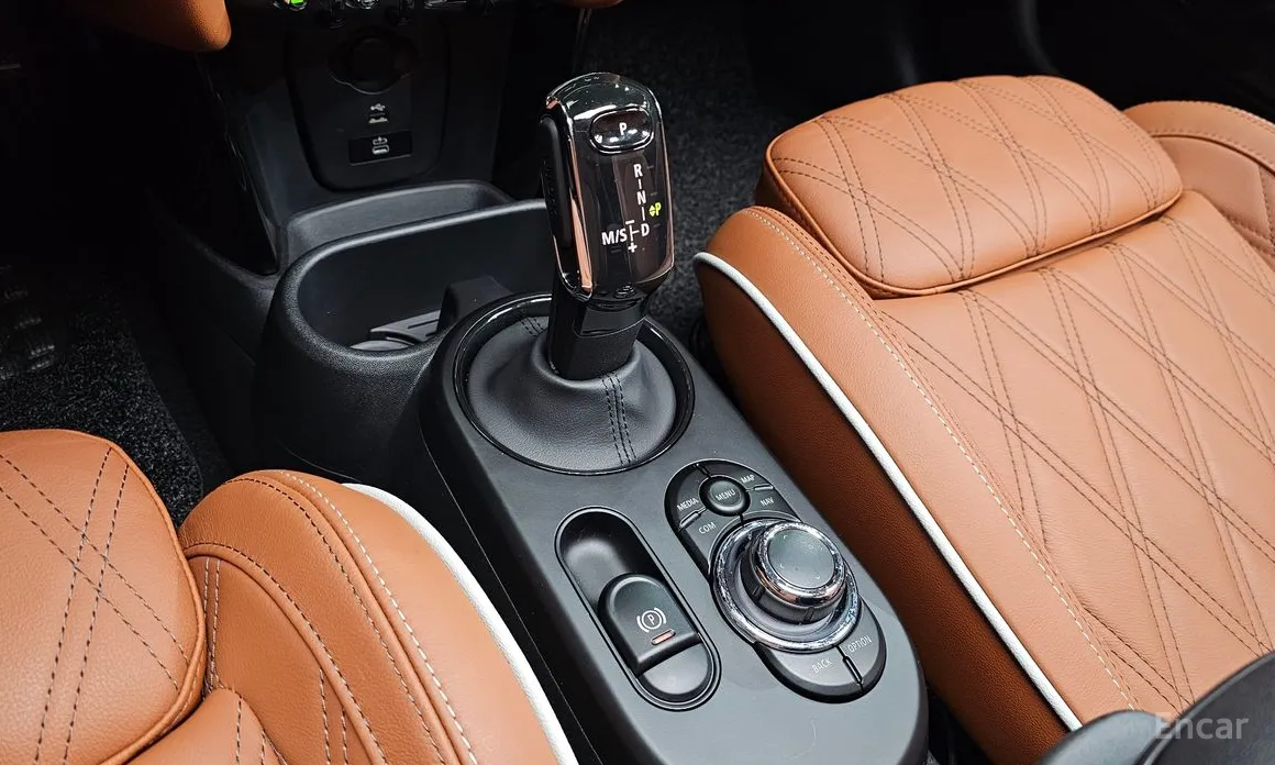 Фото 9 - Mini Cooper