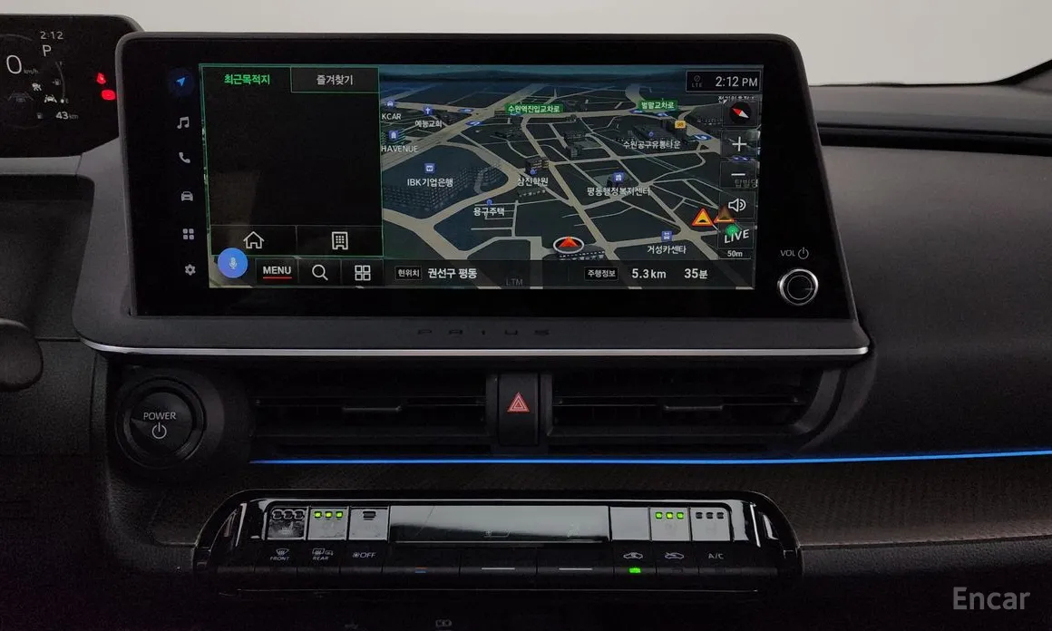 Фото 16 - Toyota Prius