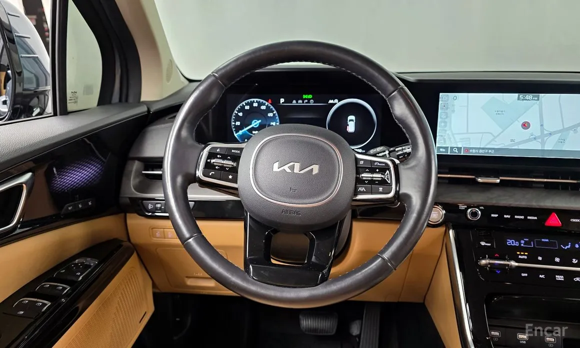 Фото 13 - Kia Carnival