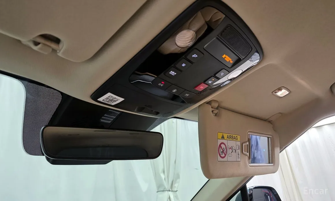 Фото 17 - Kia Carnival