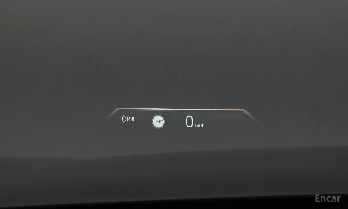 Фото 16 - BMW 7 Series