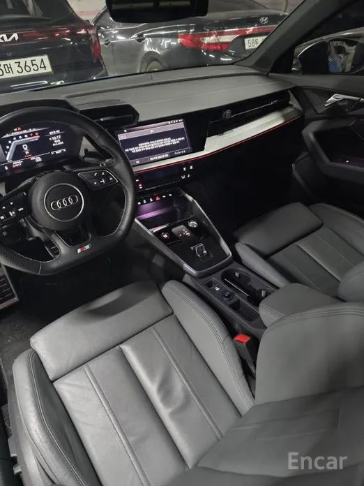 Фото 10 - Audi S3