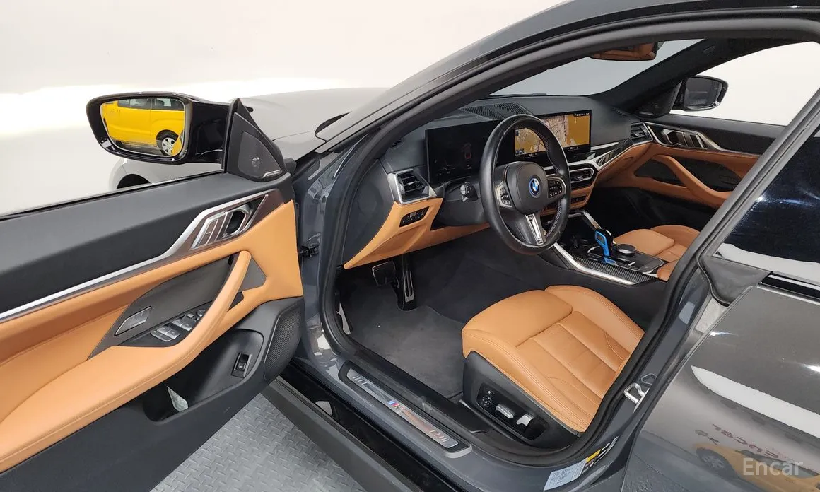 Фото 10 - BMW i4